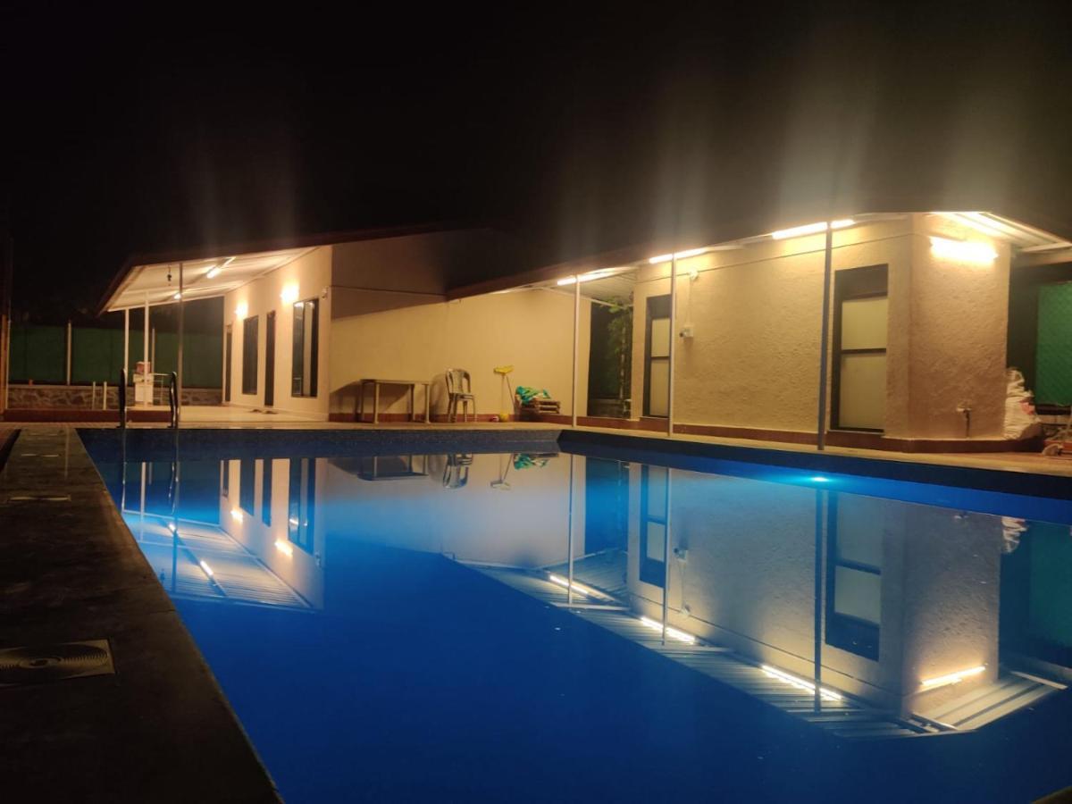 קארג'אט Twinkle Villa 4Bhk מראה חיצוני תמונה